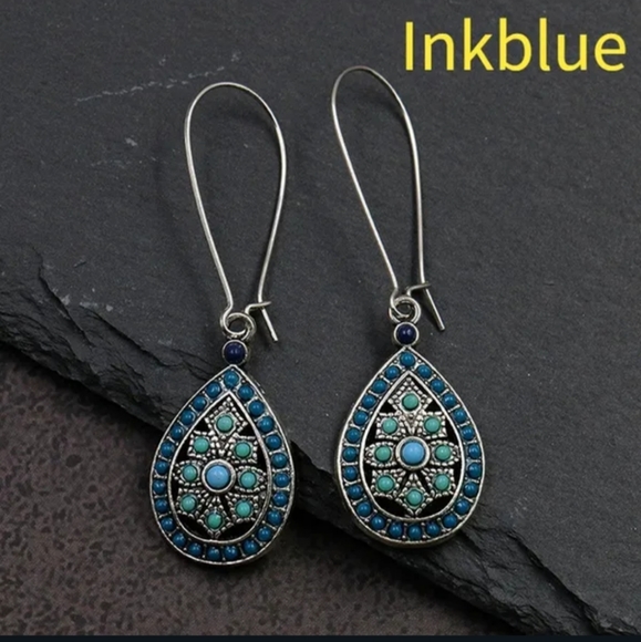 Jewelry - 💙💙NEW💙💙BEAUTIFUL!! BOHOMEIAN INK BLUE Dangle Earrings 💙💙